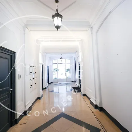 Elegant Parisian Flat - Louvre Opera Apartament Paryż
