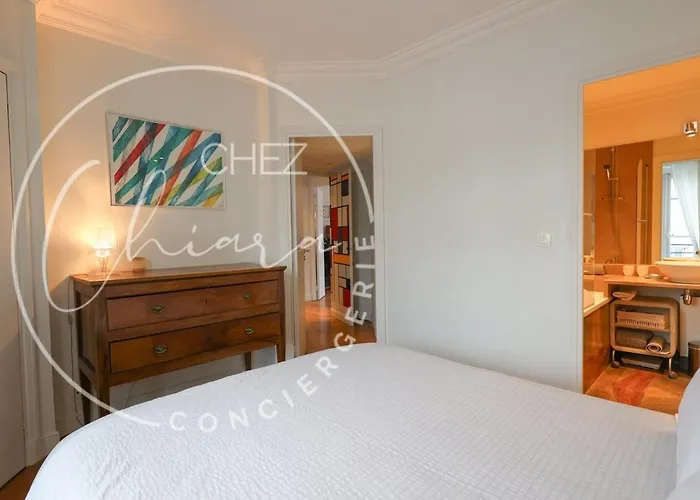 Elegant Parisian Flat - Louvre Opera