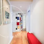 Elegant Parisian Flat - Louvre Opera アパート パリ
